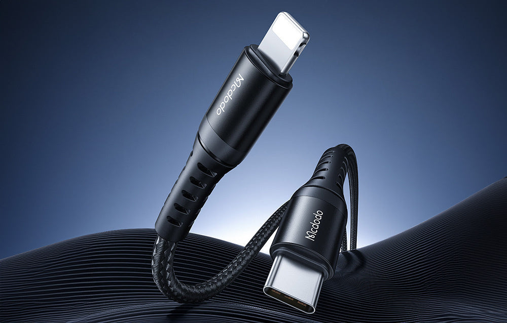 Cable de datos y carga McDodo CA-5631 36W USB-C a Lightning 1 m - Negro